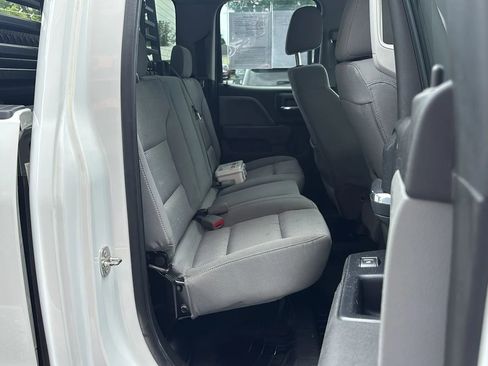 Used 2019 GMC Sierra 2500 4x4 Double Cab w/ Sierra Convenience Package image 17