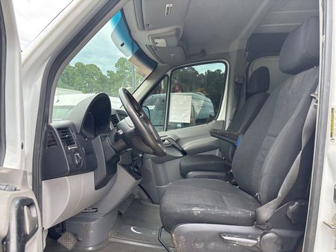 Used 2016 Mercedes-Benz Sprinter 144 Cargo image 44
