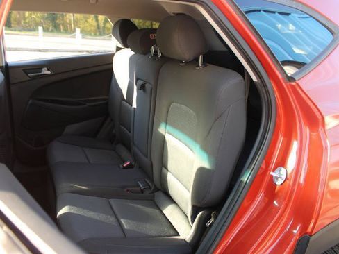 Used 2017 Hyundai Tucson SE w/ SE Popular Package 02 FWD image 7