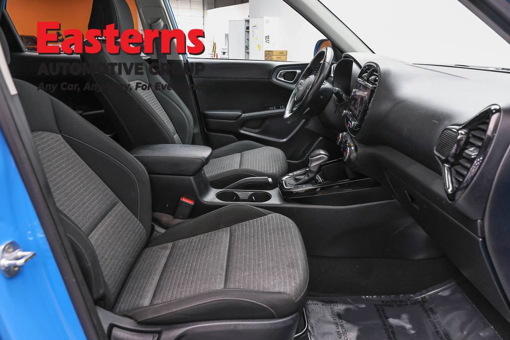 Used 2023 Kia Soul EX FWD image 26