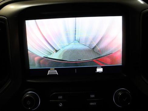 Used 2020 Chevrolet Silverado 1500 LT w/ Trailering Package image 3