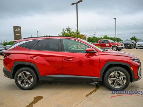 Used 2025 Hyundai Tucson SEL AWD/4WD image 6