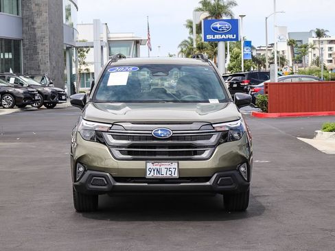 Certified 2026 Subaru Forester Premium AWD/4WD image 2