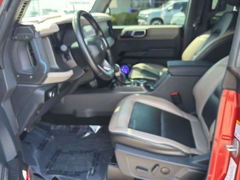 Used 2024 Ford Bronco Wildtrak AWD/4WD image 10