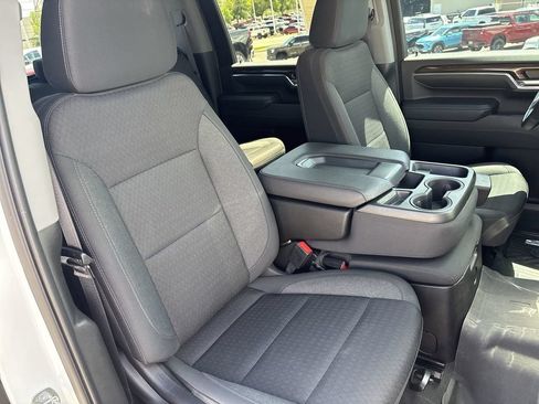 Used 2024 Chevrolet Silverado 2500 LT w/ Convenience Package AWD/4WD image 31
