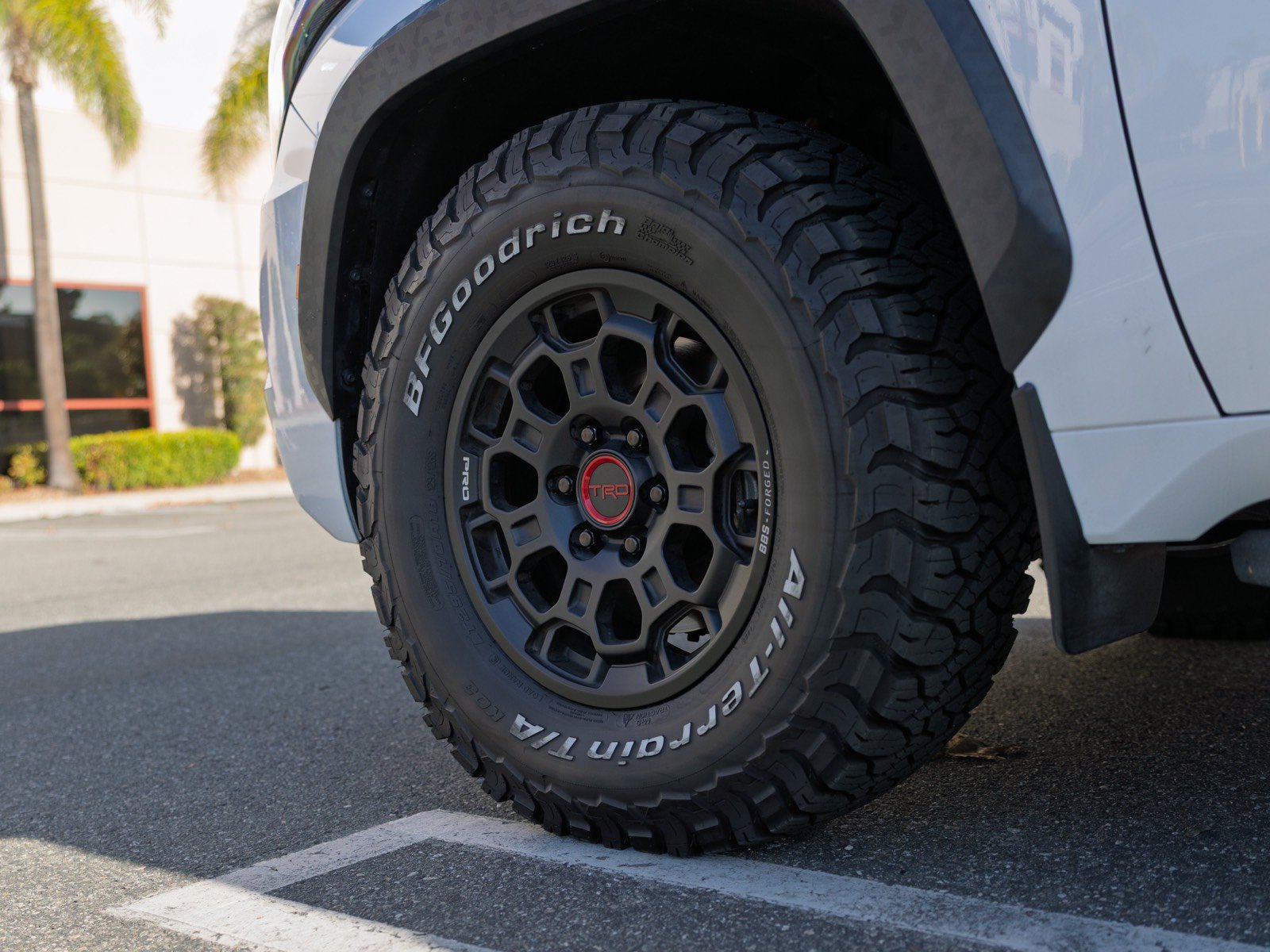 Used 2023 Toyota Sequoia TRD Pro AWD/4WD image 28