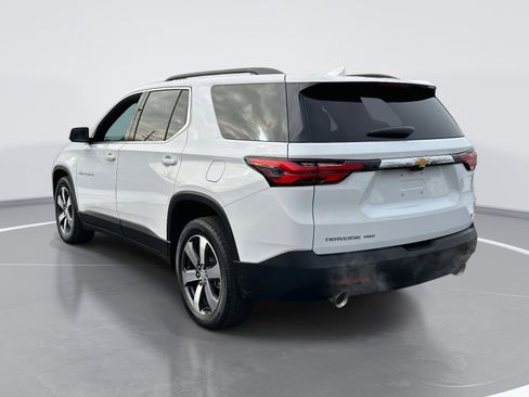 Certified 2023 Chevrolet Traverse LT w/ LT Premium Package AWD/4WD image 10