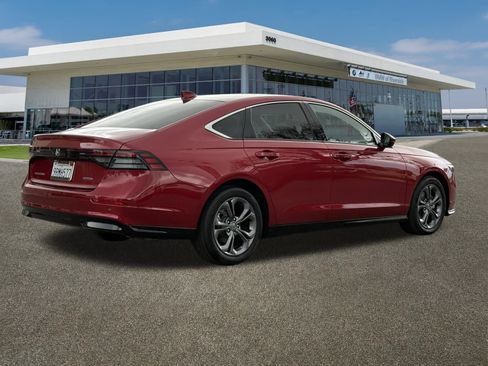 Used 2024 Honda Accord EX-L image 11