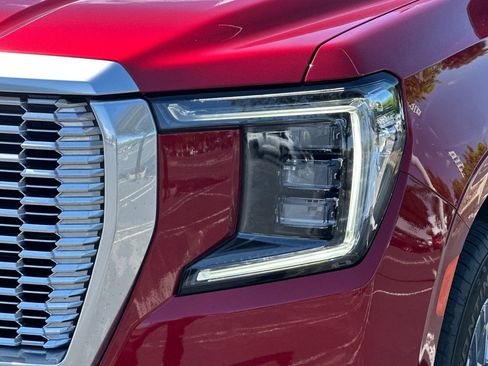 Used 2024 GMC Yukon Denali AWD/4WD image 52