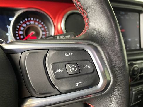 Used 2021 Jeep Wrangler Unlimited Rubicon AWD/4WD image 10
