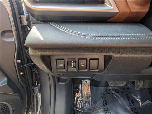 Used 2022 Subaru Outback Touring XT image 19