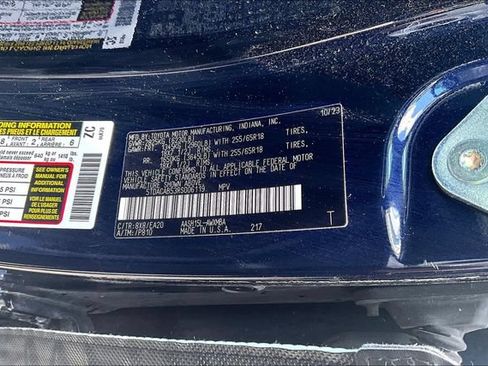 Used 2024 Toyota Grand Highlander AWD Hybrid image 19