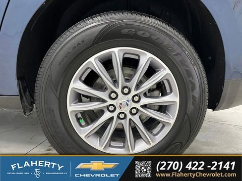 Used 2024 Buick Enclave Essence w/ Trailering Package, 5000 lbs. FWD image 18