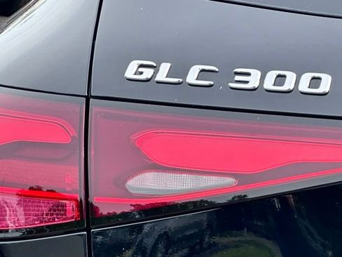 New 2026 Mercedes-Benz GLC 300 4MATIC image 11