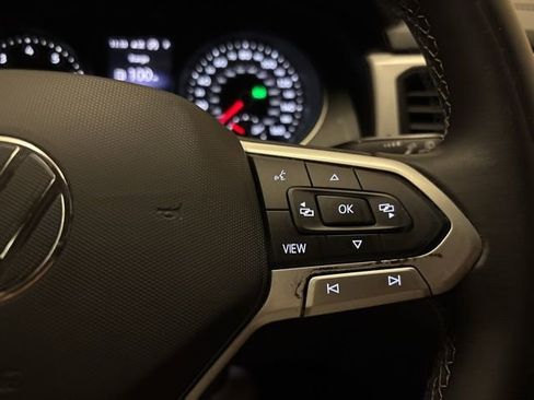 Used 2021 Volkswagen Atlas SE image 15