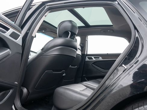 Used 2015 Hyundai Genesis 3.8 w/ Option Group 04 image 22