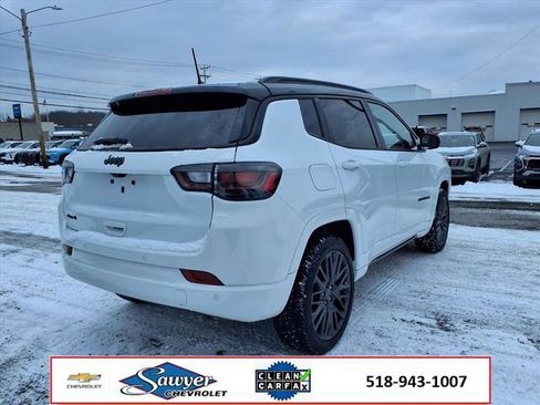 Used 2024 Jeep Compass Limited w/ High Altitude Package image 7