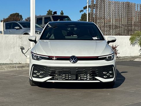 New 2026 Volkswagen GTI SE image 3