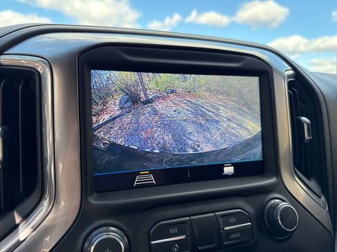 Used 2020 Chevrolet Silverado 1500 LT w/ All-Star Edition image 29