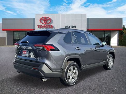 Used 2025 Toyota RAV4 XLE w/ Convenience Package AWD/4WD image 6