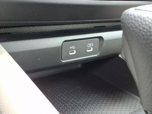 Certified 2024 Honda Accord LX image 20