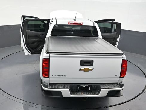 Used 2018 Chevrolet Colorado LT RWD image 35