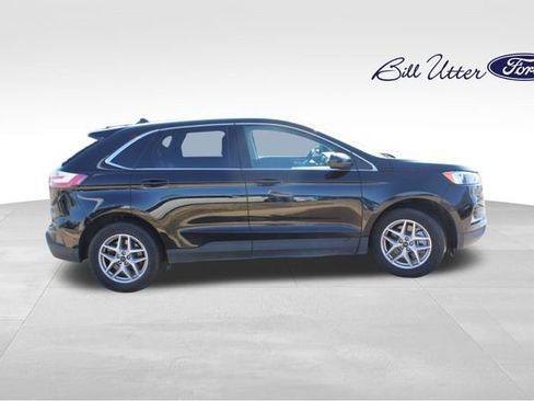 Used 2024 Ford Edge SEL image 4