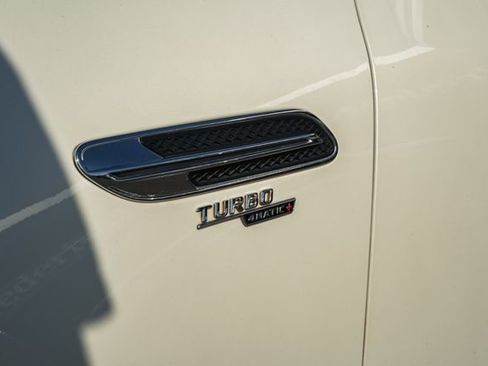 Certified 2022 Mercedes-Benz AMG GT 43 image 16