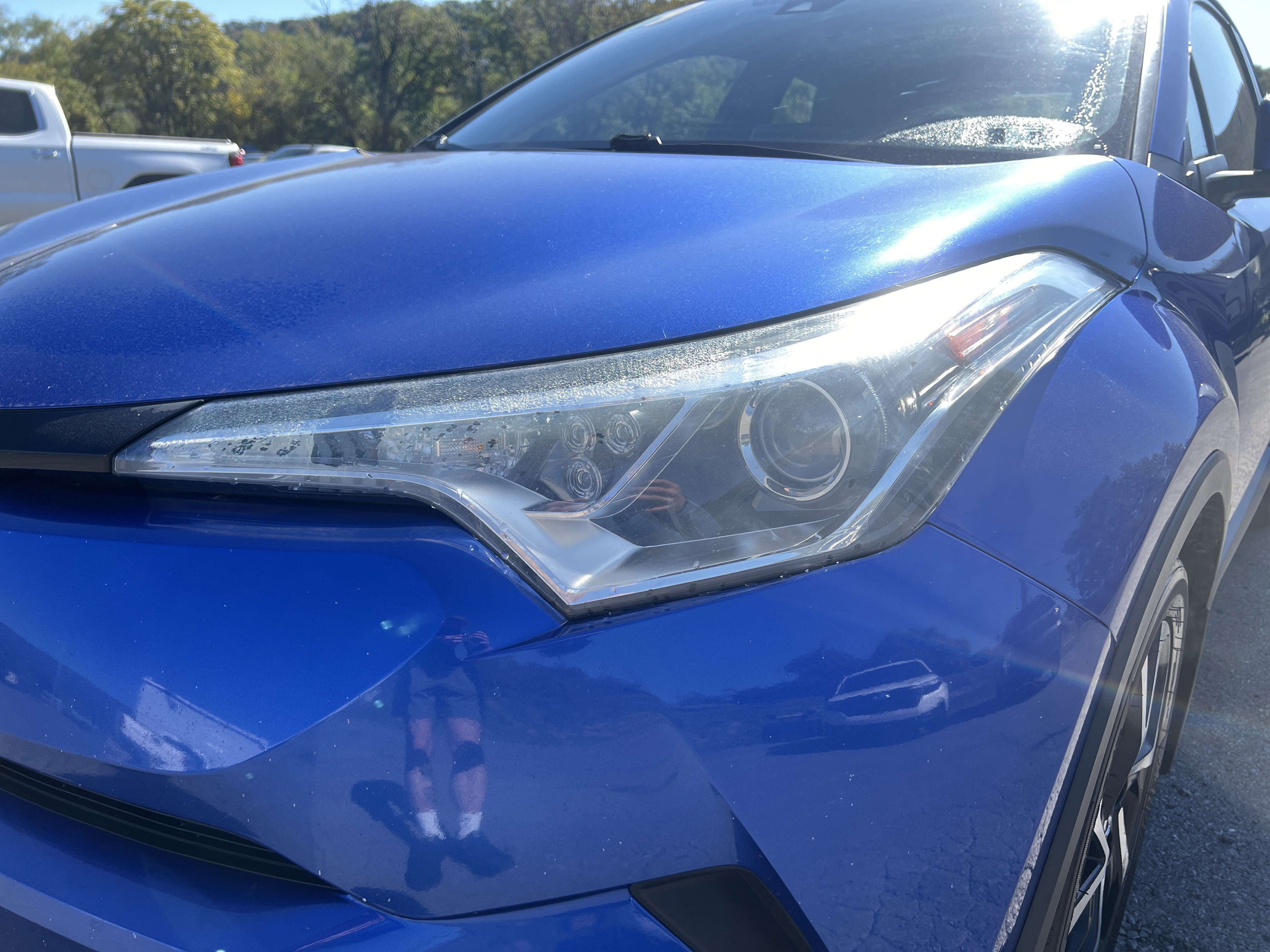 Used 2019 Toyota C-HR XLE FWD image 10