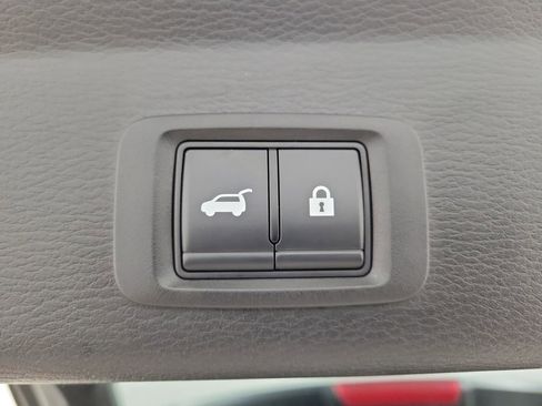 Used 2023 Mitsubishi Outlander SEL image 12