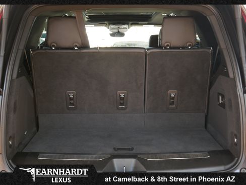 Used 2022 Cadillac Escalade Sport w/ Touring Package AWD/4WD image 27