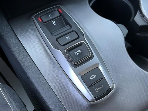 Used 2021 Honda Ridgeline Sport image 25