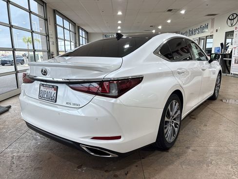 Used 2021 Lexus ES 350 w/ Premium Package FWD image 2
