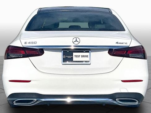 Used 2023 Mercedes-Benz E 450 4MATIC Sedan image 5