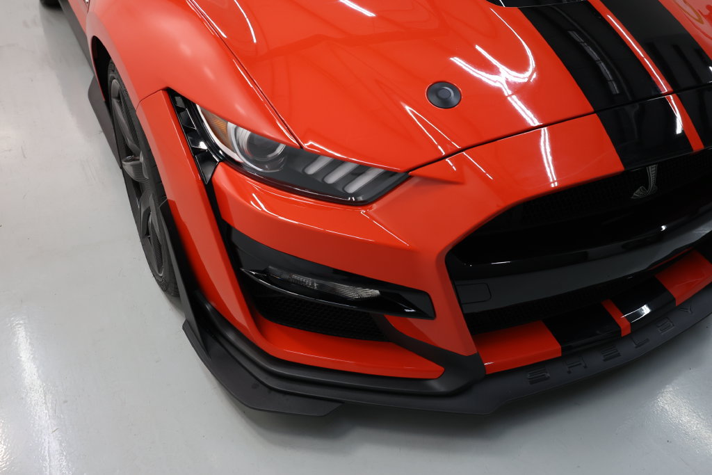 Used 2022 Ford Mustang Shelby GT500 w/ Carbon Fiber Track Pack RWD image 59