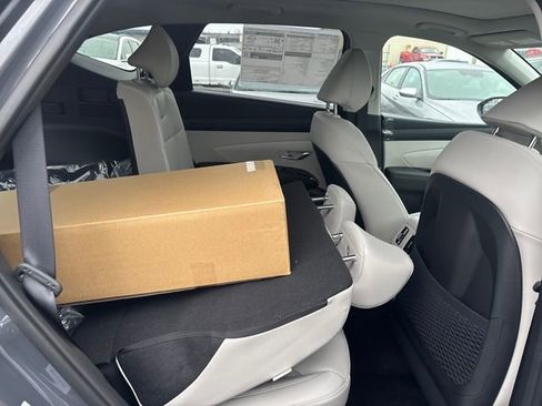 New 2026 Hyundai Tucson Limited image 10