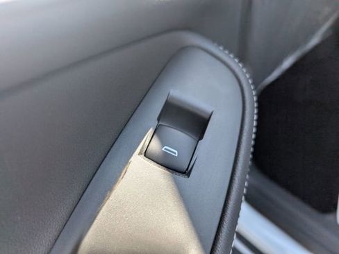 New 2026 Buick Encore GX Avenir AWD/4WD image 11