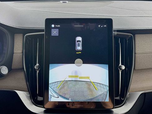 New 2026 Volvo XC90 B5 Core image 15