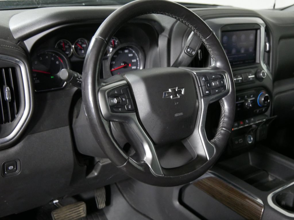 Used 2020 Chevrolet Silverado 1500 RST AWD/4WD image 12