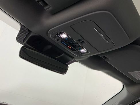 Used 2021 Ford F150 Lariat w/ Equipment Group 502A High image 23