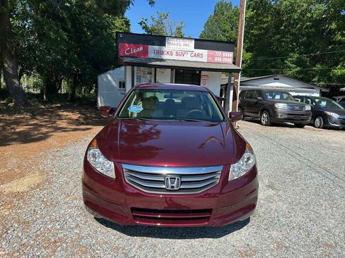 Used 2012 Honda Accord LX image 2