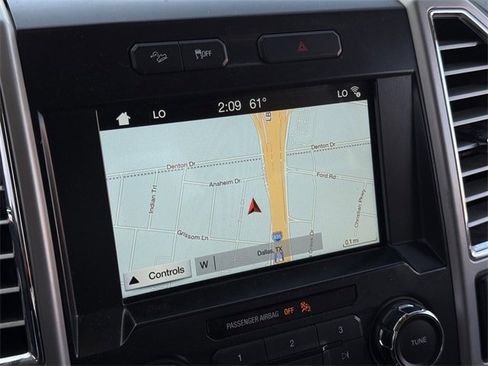 Used 2016 Ford F150 Lariat image 21