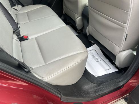 Used 2015 Subaru Forester 2.5i Touring AWD/4WD image 11