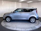 Certified 2023 Kia Soul LX w/ LX Technology Package image 2