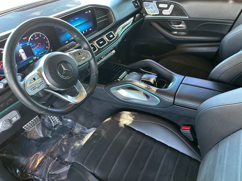 Used 2020 Mercedes-Benz GLE 450 4MATIC image 4