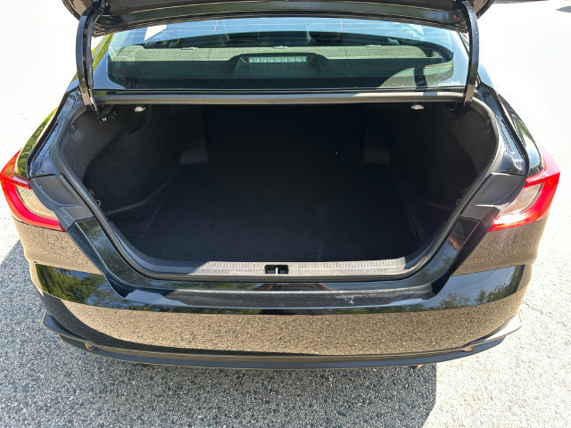 Certified 2025 Toyota Camry SE w/ Convenience Package AWD/4WD image 14