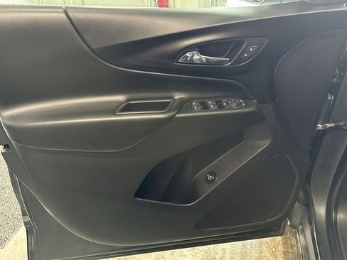 Certified 2018 Chevrolet Equinox LT image 21