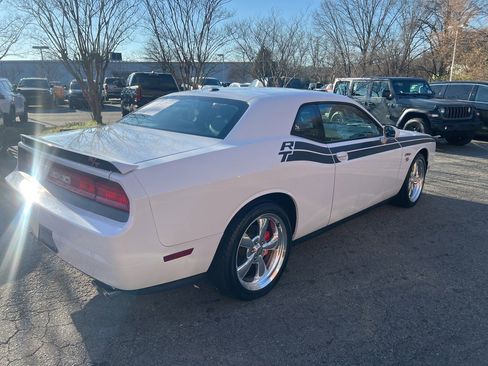Used 2013 Dodge Challenger R/T image 5