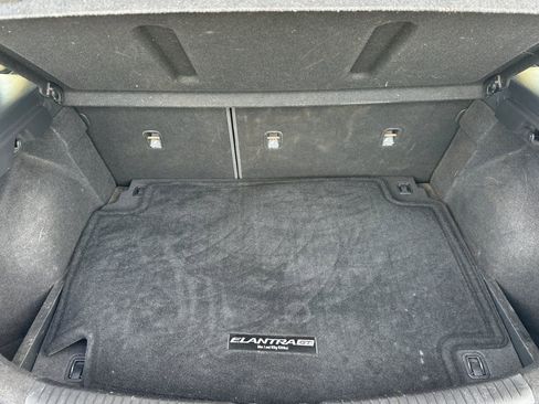 Used 2020 Hyundai Elantra GT FWD image 15