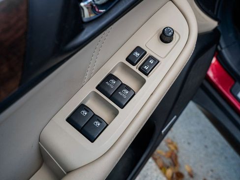 Used 2019 Subaru Outback 3.6R Limited w/ Popular Package #2 image 10